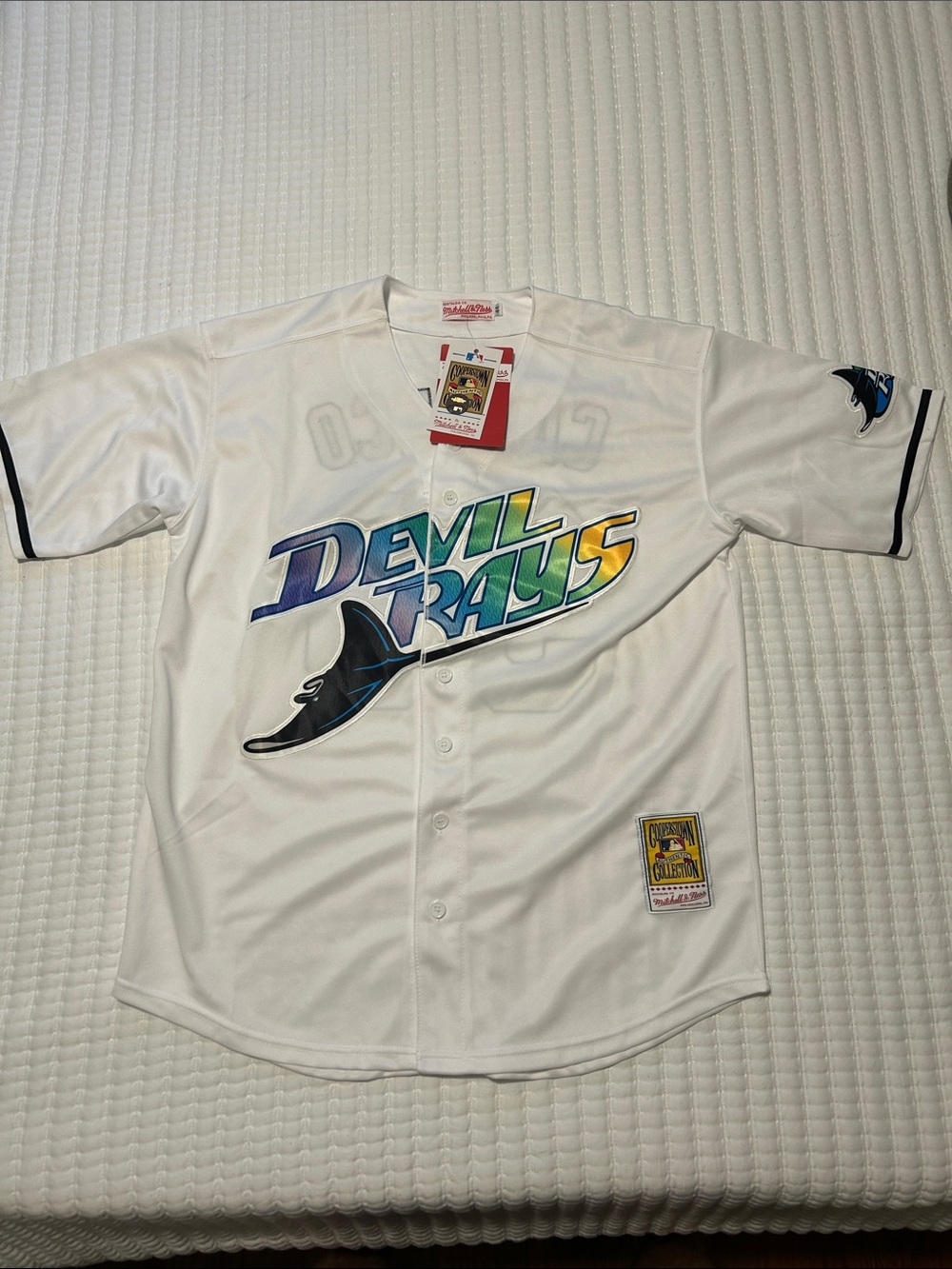 Mitchell & Ness White Devil Rays Rainbow Button-Up Jersey Canseco #33 size 44